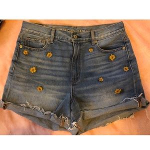 American Eagle Momshort, Size 10